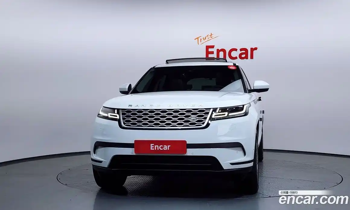 Land Rover Range-Rover Velar 2018 2.0 Автомат в Москве № 166148, фото 5