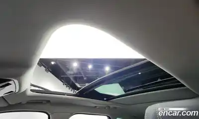 Land Rover Range-Rover Velar 2018 2.0 Автомат в Москве № 166148, миниатюра 7