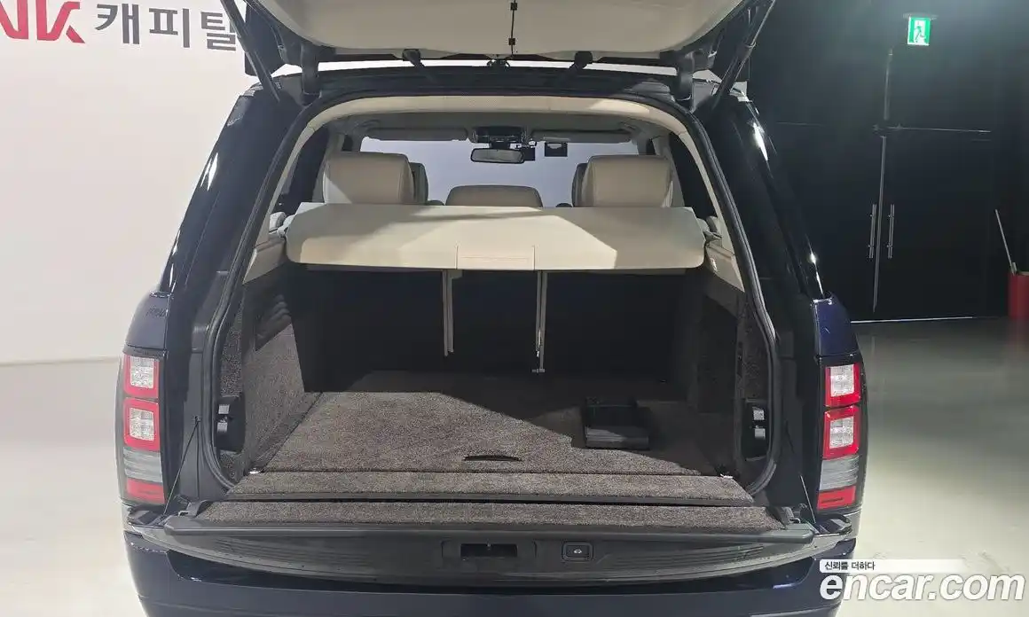 Land Rover Range-Rover 2016 4.4 Автомат в Москве № 166245, фото 20