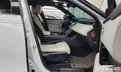 Land Rover Range-Rover Velar 2019 2.0 Автомат в Москве № 166250, миниатюра 11