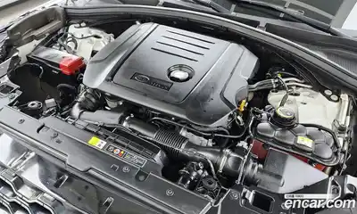 Land Rover Range-Rover Velar 2019 2.0 Автомат в Москве № 166250, миниатюра 6