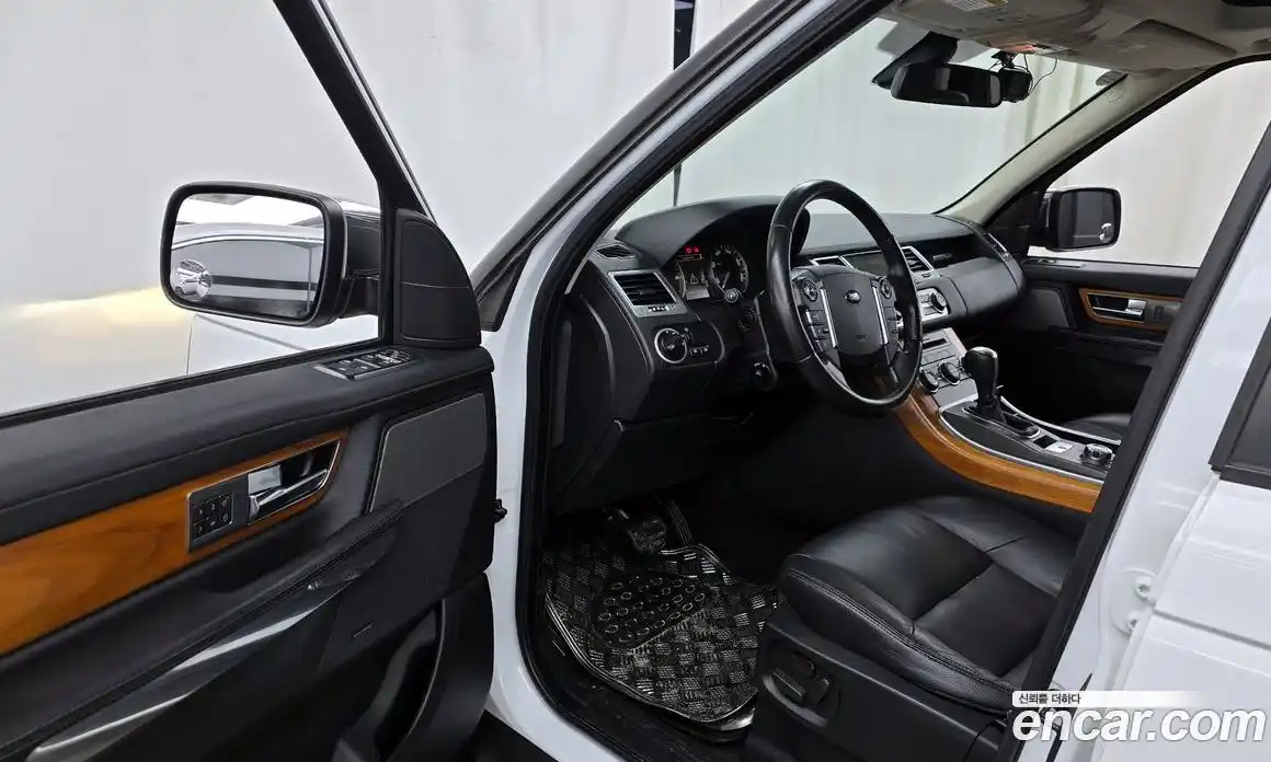 Land Rover Range-Rover Sport 2011 3.0 Автомат в Москве № 166598, фото 18
