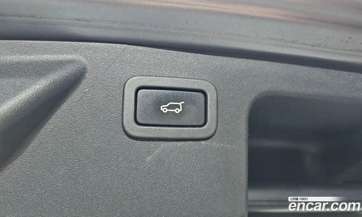 Land Rover Discovery Sport 2016 2.0 Автомат в Москве № 166697, фото 20