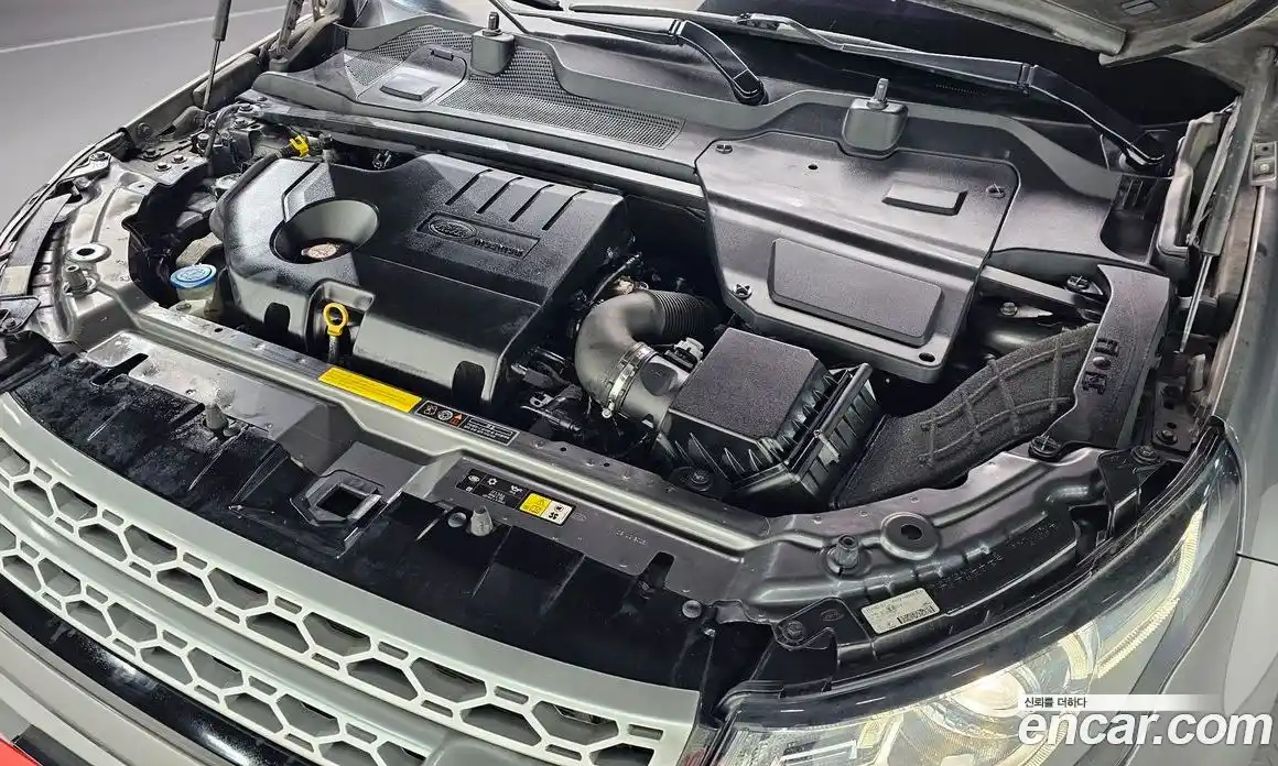 Land Rover Discovery Sport 2016 2.0 Автомат в Москве № 166697, фото 6