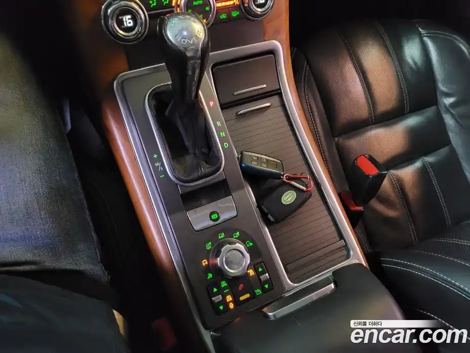 Land Rover Range-Rover Sport 2010 5.0 Автомат в Москве № 166894, фото 17