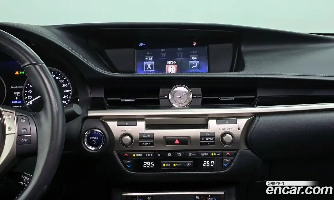 Lexus ES 2015 2.5 Автомат в Москве № 168285, фото 18