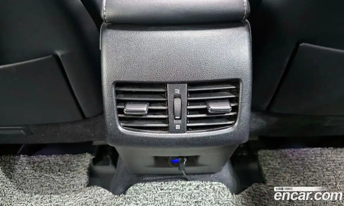 Lexus ES 2015 2.5 Автомат в Москве № 168285, фото 20