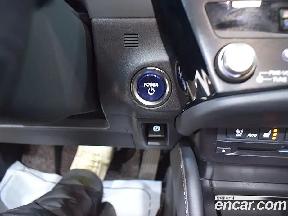 Lexus ES 2022 2.5 Автомат в Москве № 168331, фото 13