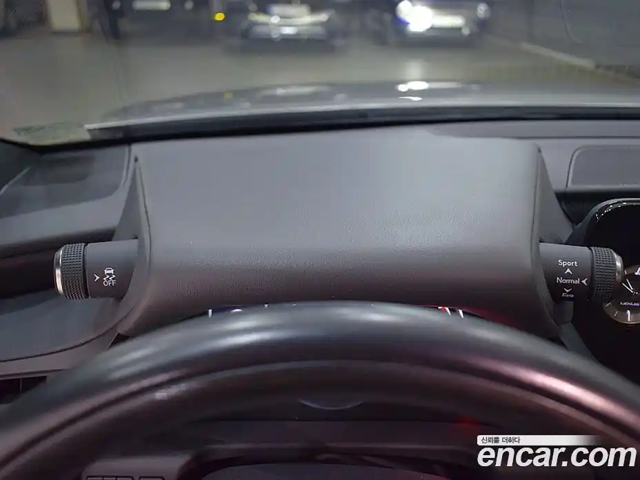 Lexus ES 2022 2.5 Автомат в Москве № 168331, фото 17