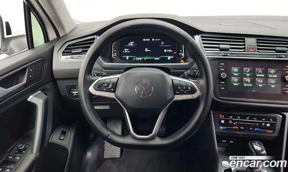 Volkswagen Tiguan 2022 2.0 Автомат в Москве № 168641, фото 13