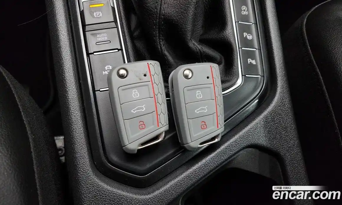 Volkswagen Tiguan 2022 2.0 Автомат в Москве № 168641, фото 17