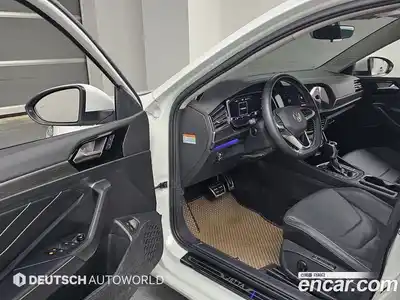 Volkswagen Jetta 2023 1.5 Автомат в Москве № 169211, миниатюра 11