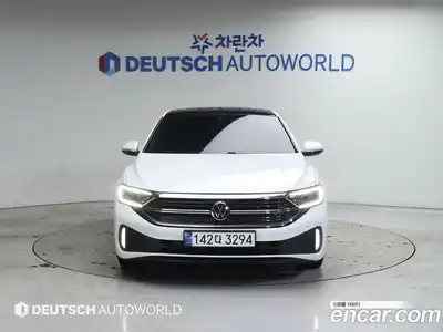 Volkswagen Jetta 2023 1.5 Автомат в Москве № 169211, миниатюра 3