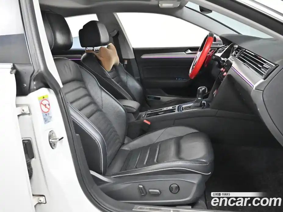 Volkswagen Arteon 2019 2.0 Автомат в Москве № 169269, фото 10