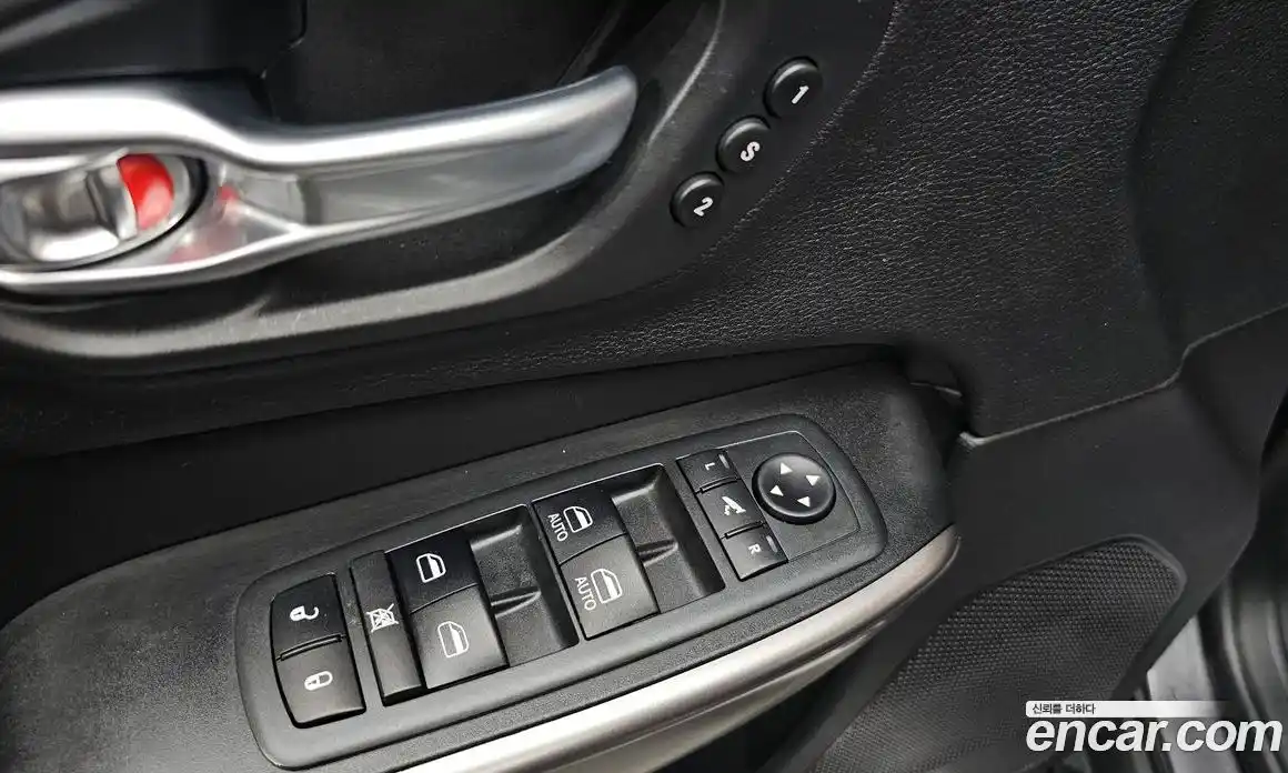 Jeep Cherokee 2020 2.4 Автомат в Москве № 169837, фото 16