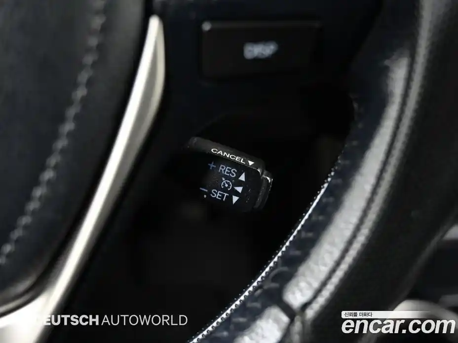 Toyota RAV4 2015 2.5 Автомат в Москве № 170325, фото 17