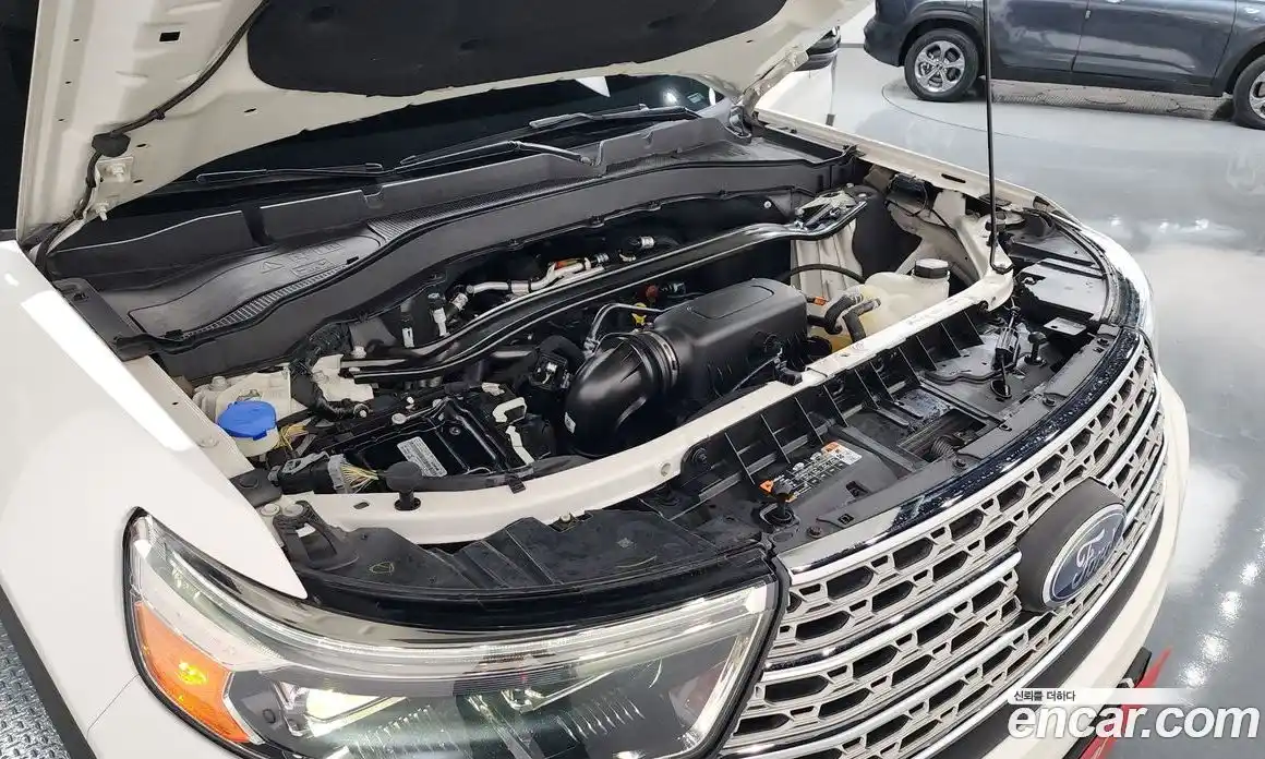 Ford Explorer 2022 2.3 Автомат в Москве № 170900, фото 1