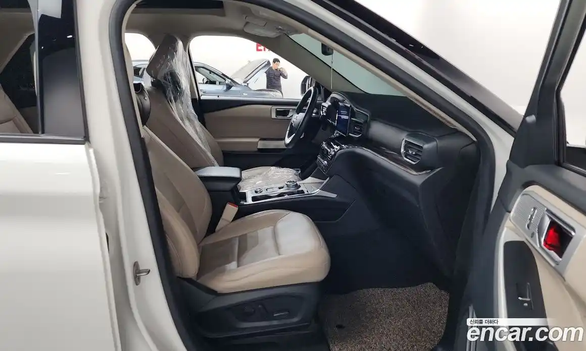 Ford Explorer 2022 2.3 Автомат в Москве № 170900, фото 11