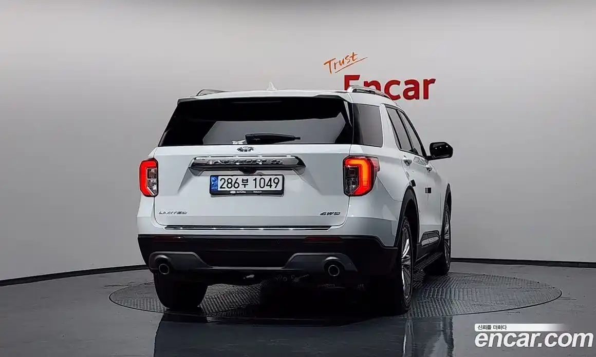 Ford Explorer 2022 2.3 Автомат в Москве № 170900, фото 8