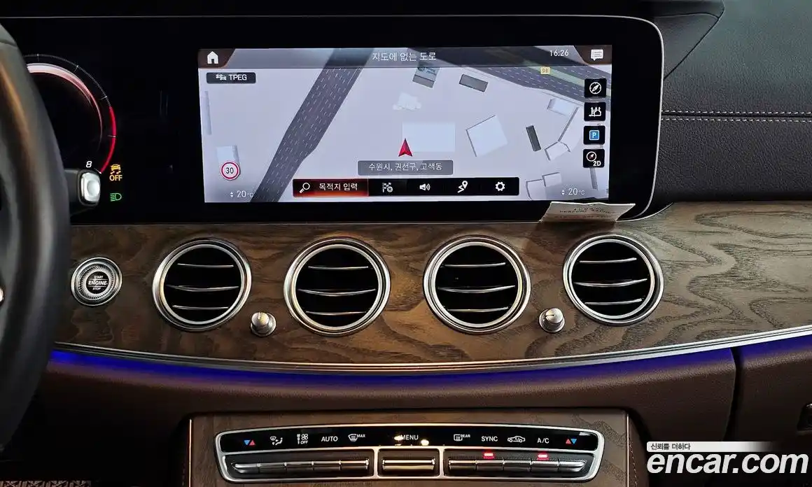 Mercedes-Benz E-Class 2022 2.0 Автомат в Москве № 173019, фото 13