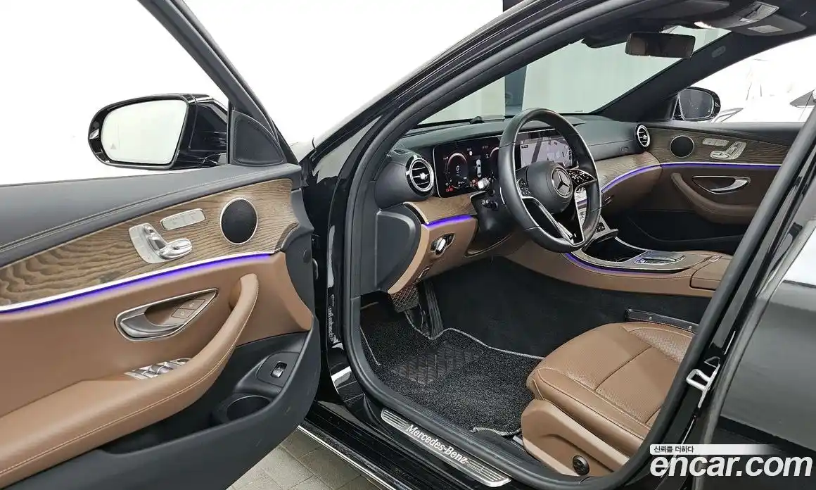 Mercedes-Benz E-Class 2022 2.0 Автомат в Москве № 173019, фото 18