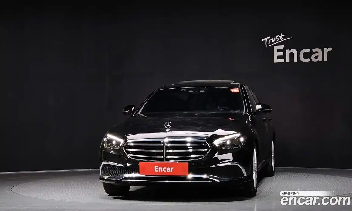 Mercedes-Benz E-Class 2022 2.0 Автомат в Москве № 173019, фото 20