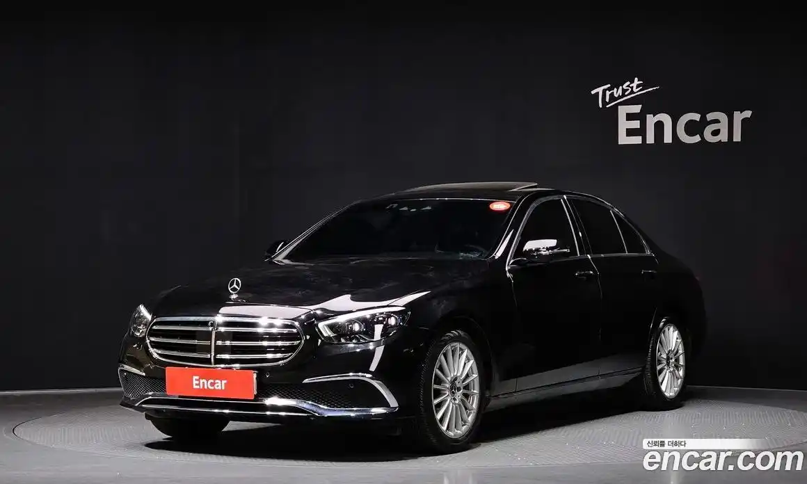 Mercedes-Benz E-Class 2022 2.0 Автомат в Москве № 173019, фото 5