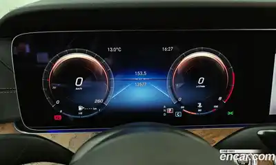 Mercedes-Benz E-Class 2022 2.0 Автомат в Москве № 173019, миниатюра 6