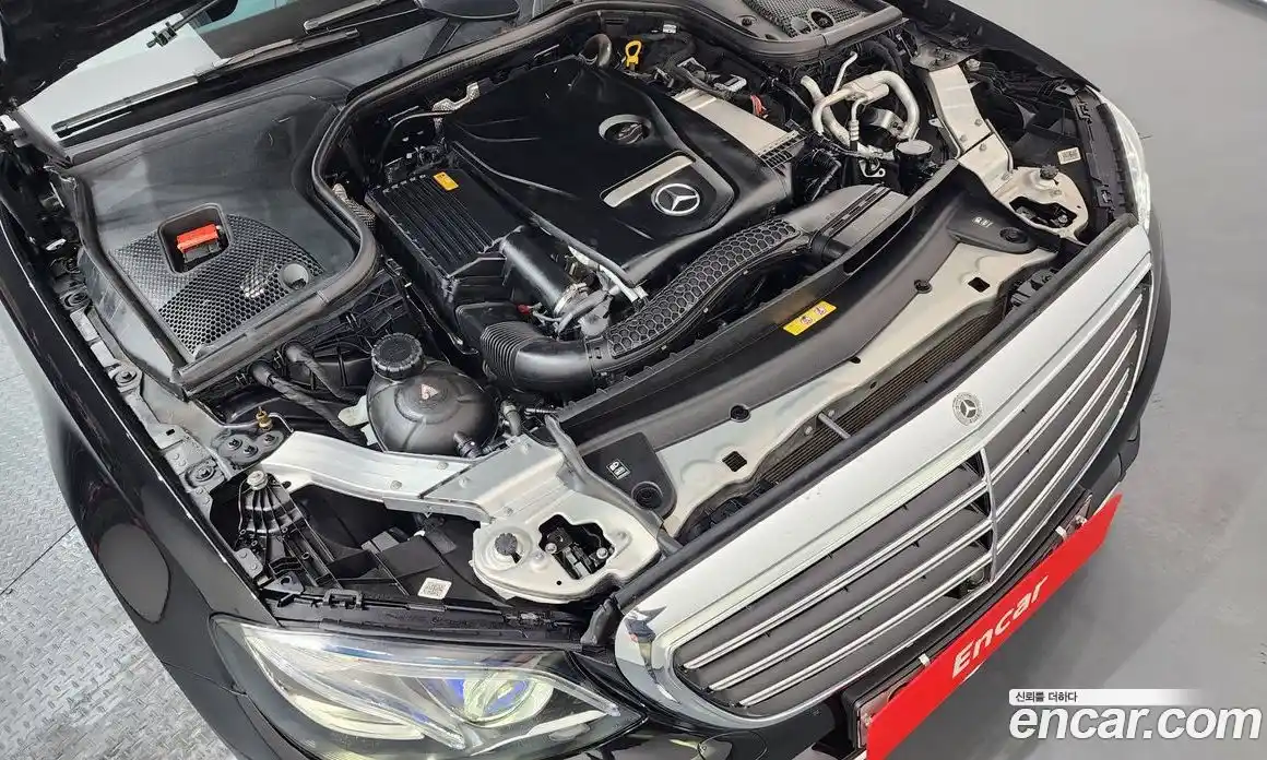 Mercedes-Benz E-Class 2018 2.0 Автомат в Москве № 173738, фото 16