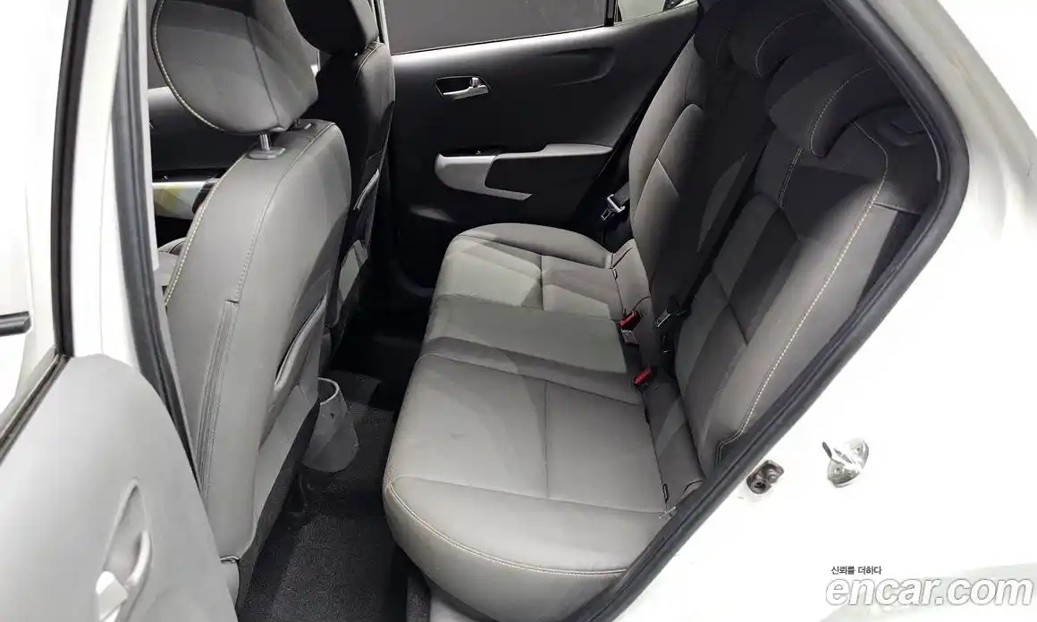 Kia Morning 2020 1.0 Автомат в Москве № 17541, фото 3