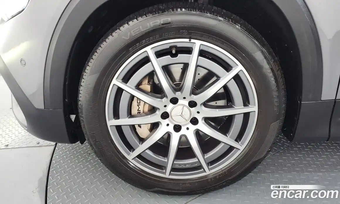 Mercedes-Benz GLB-Class 2022 2.0 Автомат в Москве № 177890, фото 19