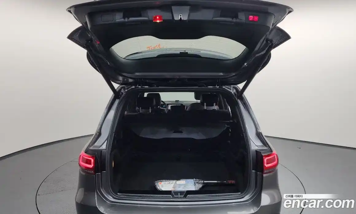 Mercedes-Benz GLB-Class 2022 2.0 Автомат в Москве № 177890, фото 6