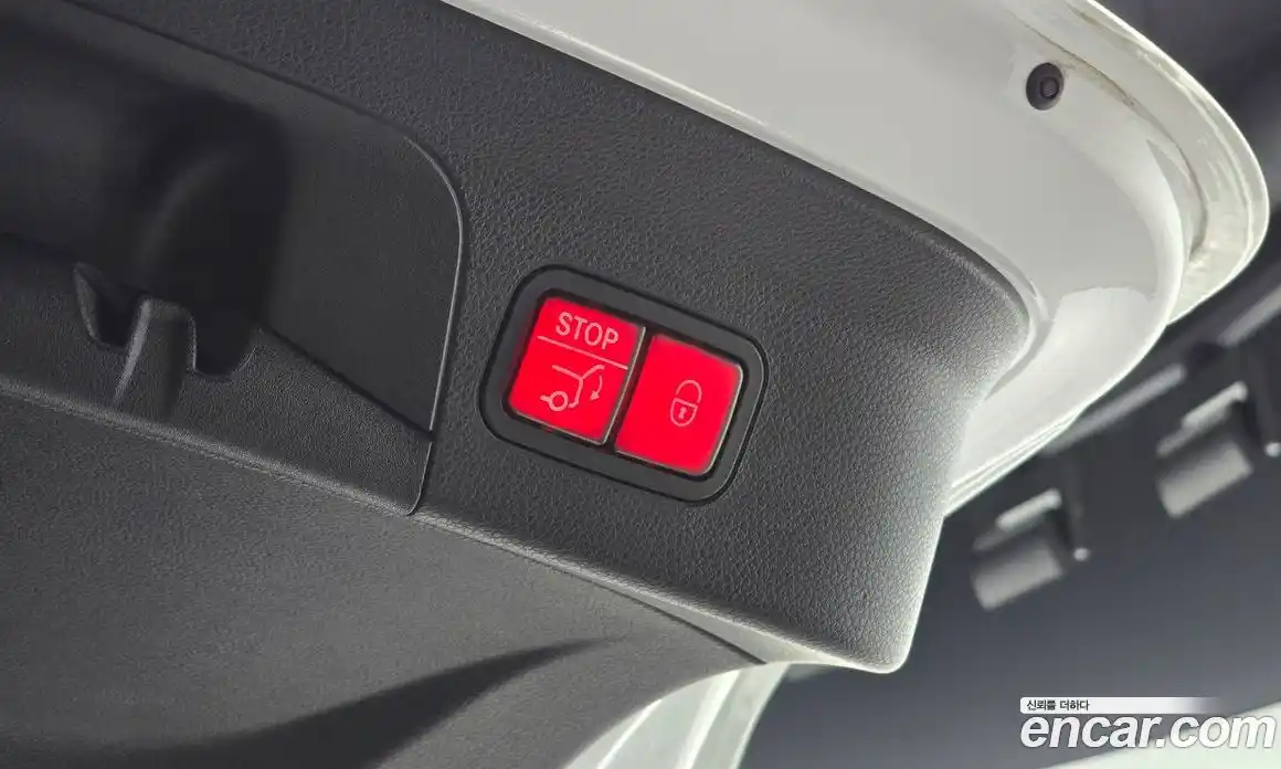 Mercedes-Benz GLC-Class 2023 1.9 Автомат в Москве № 179251, фото 14