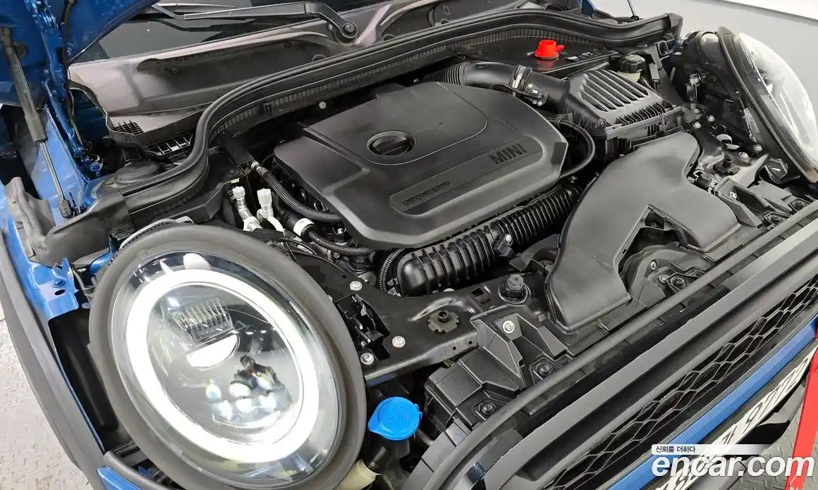 Mini Cooper 2023 2.0 Автомат в Москве № 179416, фото 14