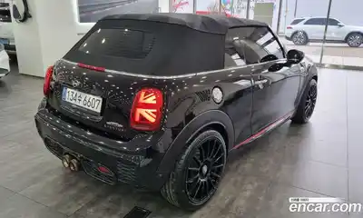 Mini Cooper Convertible 2021 2.0 Автомат в Москве № 181866, миниатюра 4
