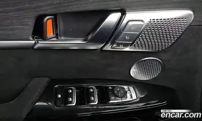 Kia Mohave 2023 3.0 Автомат в Москве № 18373, миниатюра 4