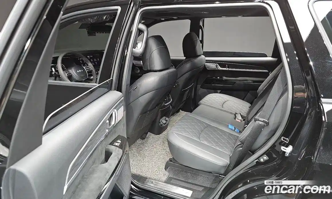 Kia Mohave 2023 3.0 Автомат в Москве № 18373, фото 8