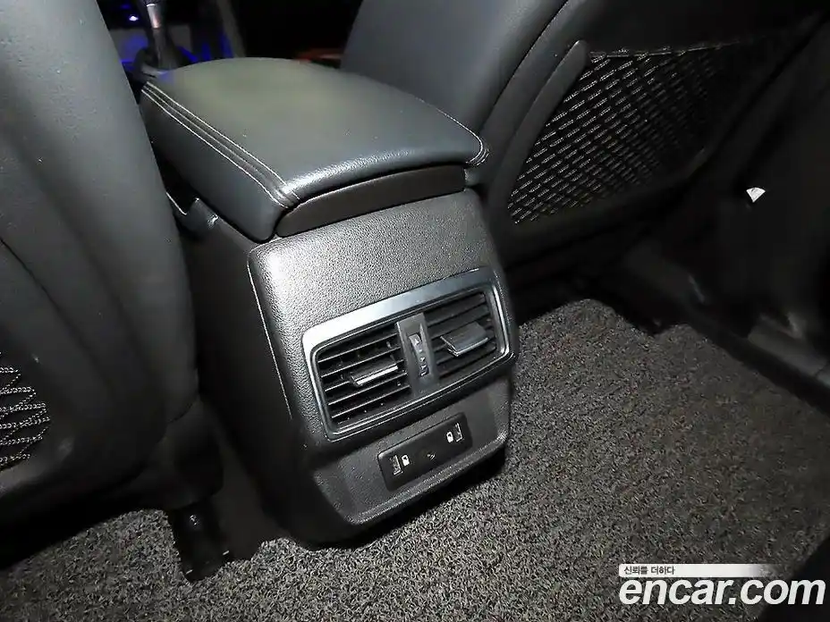 Renault QM6 2021 2.0 Автомат в Москве № 185494, фото 17