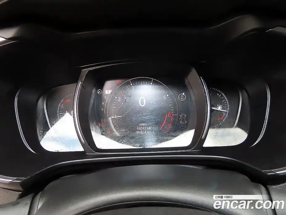 Renault QM6 2023 2.0 Автомат в Москве № 185721, фото 9