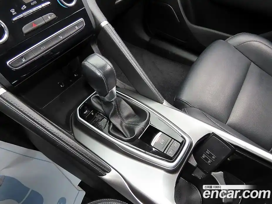 Renault QM6 2023 2.0 Автомат в Москве № 185721, фото 10