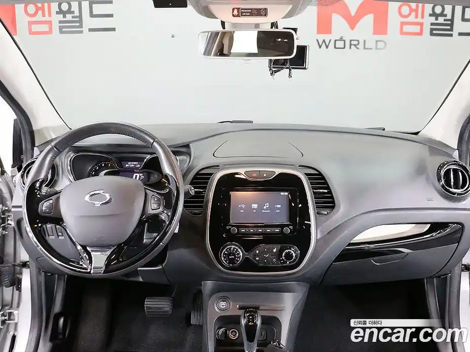 Renault QM3 2014 1.5 Автомат в Москве № 186267, фото 15