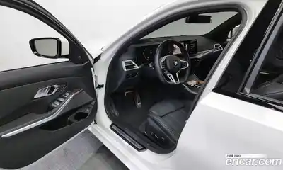 BMW 3-Series 2025 2.0 Автомат в Москве № 186852, миниатюра 10