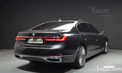BMW 7-Series 2022 3.0 Автомат в Москве № 189279, миниатюра 2