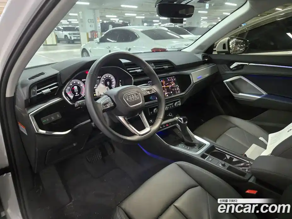 Audi Q3 2025 2.0 Автомат в Москве № 189280, фото 11