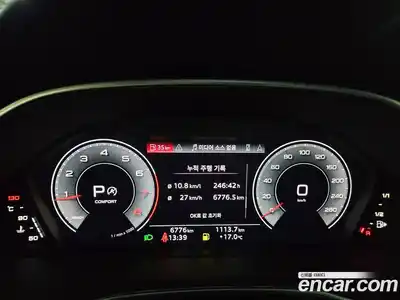 Audi Q3 2025 2.0 Автомат в Москве № 189280, миниатюра 8