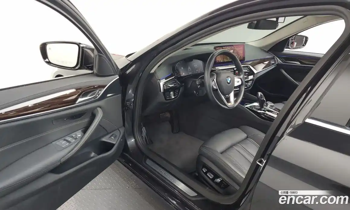 BMW 5-Series 2021 2.0 Автомат в Москве № 189308, фото 17