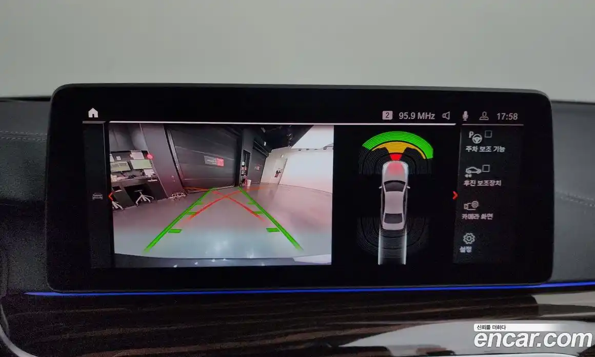 BMW 5-Series 2021 2.0 Автомат в Москве № 189308, фото 18