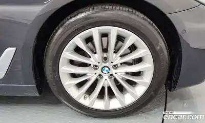 BMW 5-Series 2021 2.0 Автомат в Москве № 189308, миниатюра 7