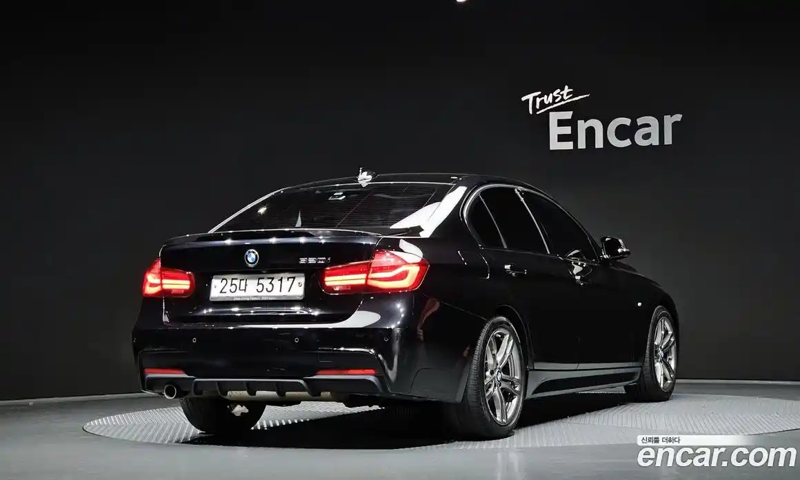 BMW 3-Series 2018 2.0 Автомат в Москве № 191460, фото 13