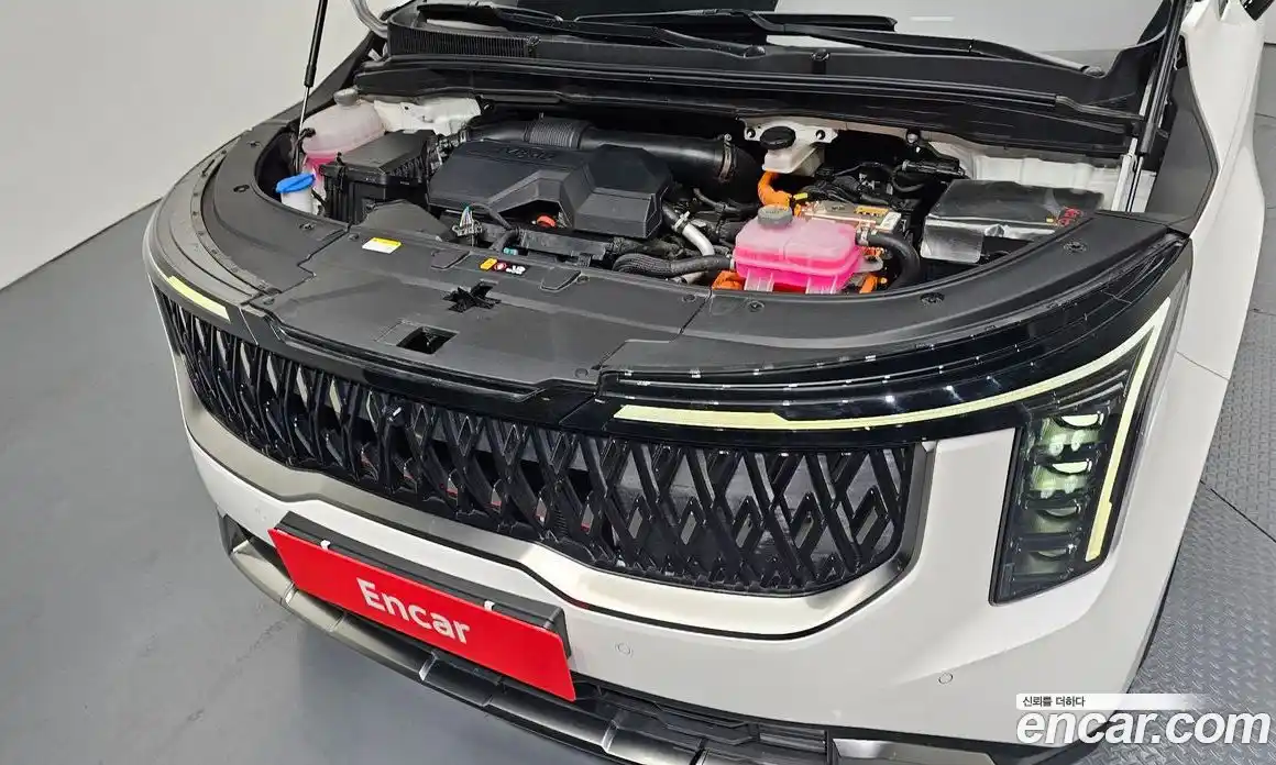 Kia Canival 2025 1.6 Автомат в Москве № 19191, фото 16